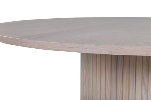 Rebellenclub Eetkamertafel Pokka - ø110 cm - Licht Eiken - vtwonen shop