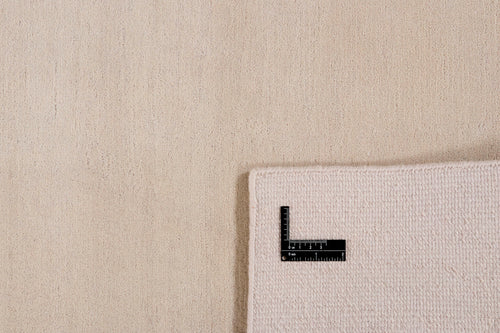 Vloerkleed MOMO Rugs Northern Light Wool Sand 250x350