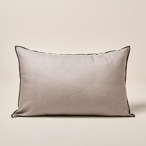 Madura Kussenovertrek Carlina snaar en zwarte hommel 40x60 cm