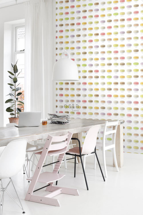 ESTAhome XXL behang macarons meerkleurig - 50 x 900 cm - 158103 - vtwonen shop
