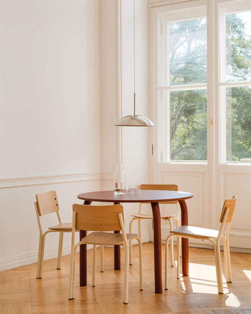 noo.ma Kei Chair - eiken plywood stoel, comfortabel en tijdloos design