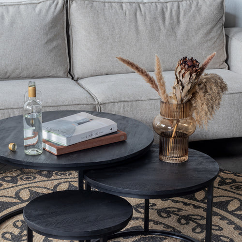 Giga Meubel Salontafel Tres - Rond Zwart Mangohout - Set van 3 - vtwonen shop