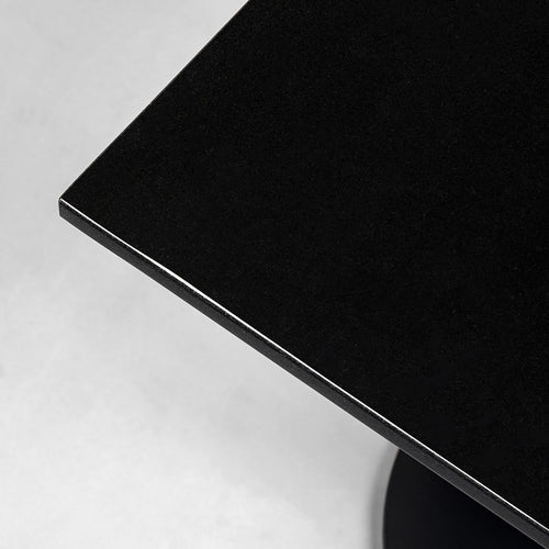 Kare Design Eettafel Bistrot Capri 70x70cm zwart graniet