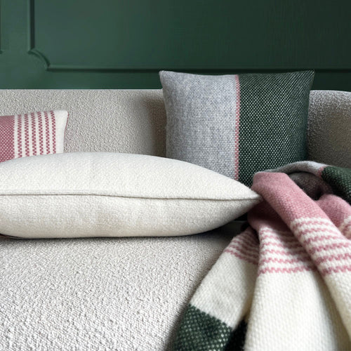 Malagoon plaid Festivity - mist roze - 140x200cm 100% wol