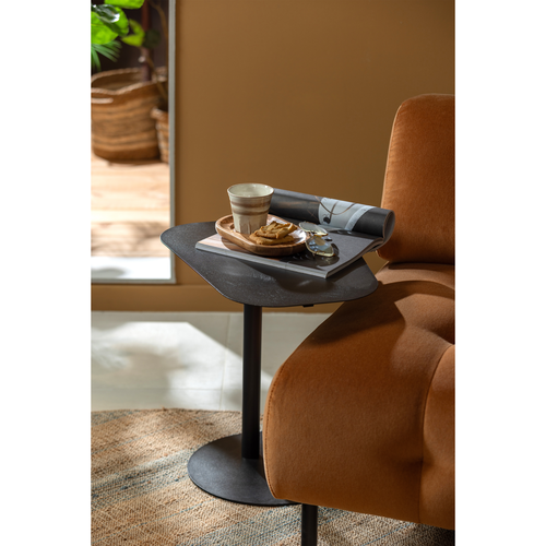 WOOOD bijzettafel Lia - Metaal - Zwart - 50x50x38 - vtwonen shop