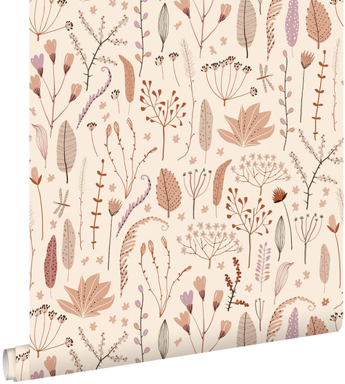 ESTAhome behang veldbloemen warm beige, terracotta en paars - 50 x 900 cm - 131161