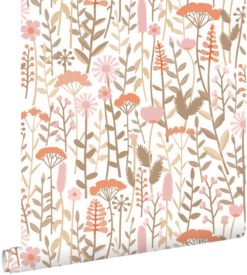 ESTAhome behang veldbloemen terracotta en roze - 50 x 900 cm - 131552 - vtwonen shop