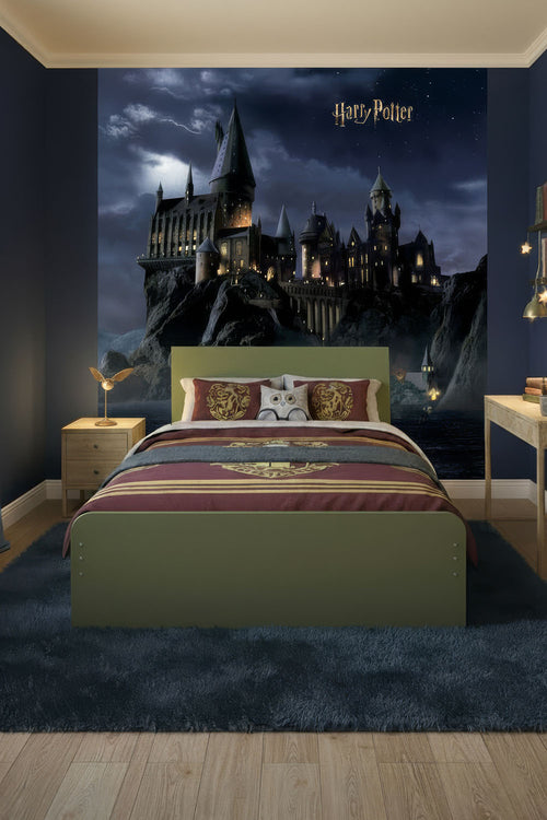 Sanders & Sanders fotobehang Harry Potter Zweinstein zwart en donkerblauw - 270 x 225 cm - 601209