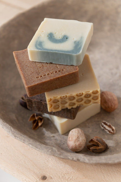 J-Line zeep Cure Cuma - bruin - 90gr