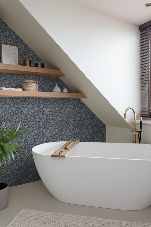 ESTAhome behang bloemetjes donkerblauw - 50 x 900 cm - 131441 - vtwonen shop