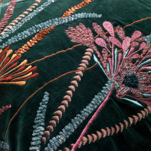 YVETTE | sierkussen 45x45 cm | Mountain View | groen | multicolor | Hoii | met duurzame kussenvulling