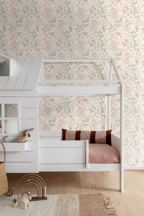 ESTAhome behang bladeren en bloemen wit en licht roze - 50 x 900 cm - 131384 - vtwonen shop