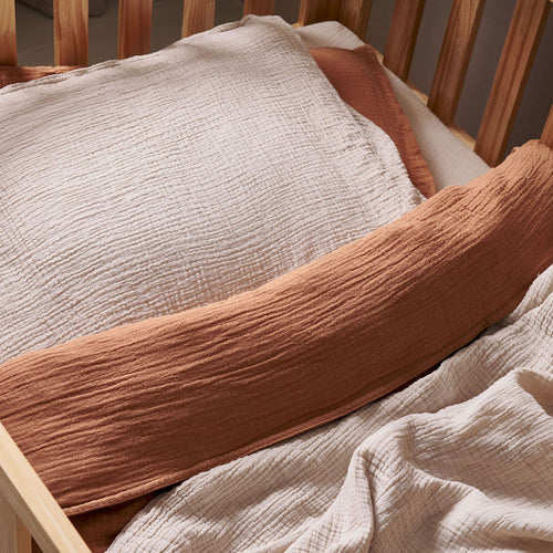 Petite Amélie Dekbedovertrekset – 120x150 cm – Biologisch Mousseline Katoen – Caramel - vtwonen shop