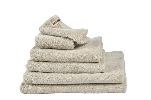 vtwonen handdoek Soft Embrace - 50x100 cm - zand - vtwonen shop