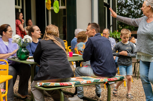 MaximaVida metalen picknicktafel Max olijfgroen - 150 cm