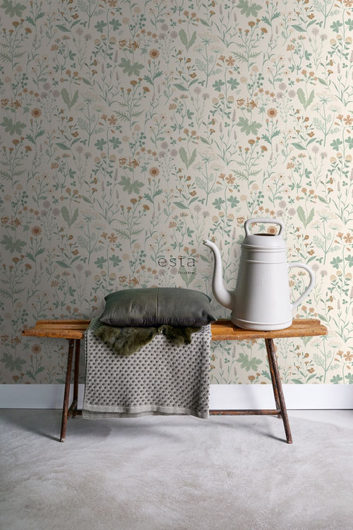 ESTAhome behang veldbloemen groen, terracotta en lila paars - 53 cm x 10.05 m - 139481
