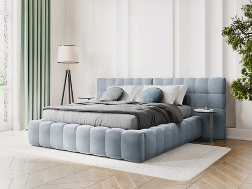 Cosmopolitan Design Opbergbed met dubbel hoofdbord Bali 140x200cm, flueel, lichtblauw - 230x200x100cm