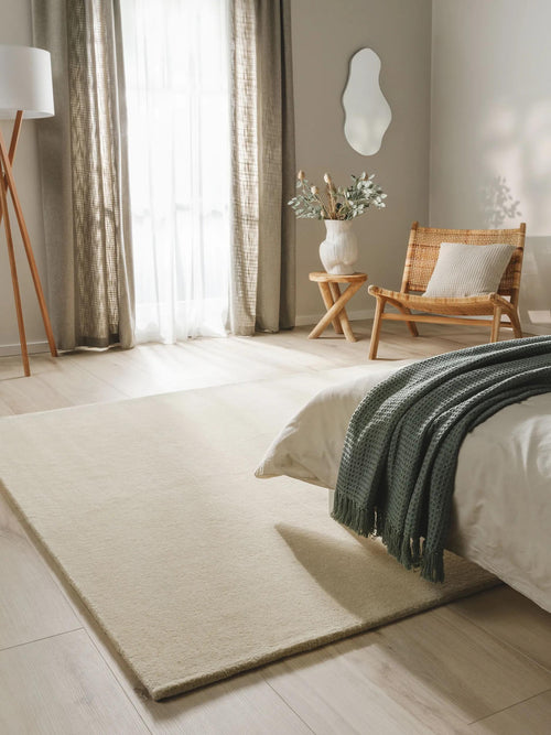 benuta wollen vloerkleed Bent - crème - 250x350 cm