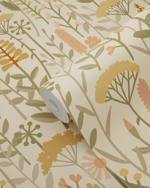 ESTAhome behang veldbloemen geel, oranje en groen - 50 x 900 cm - 131548 - vtwonen shop