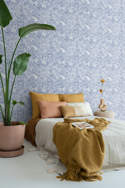 ESTAhome behang bloemtekeningen blauw op wit - 53 cm x 10.05 m - 148615