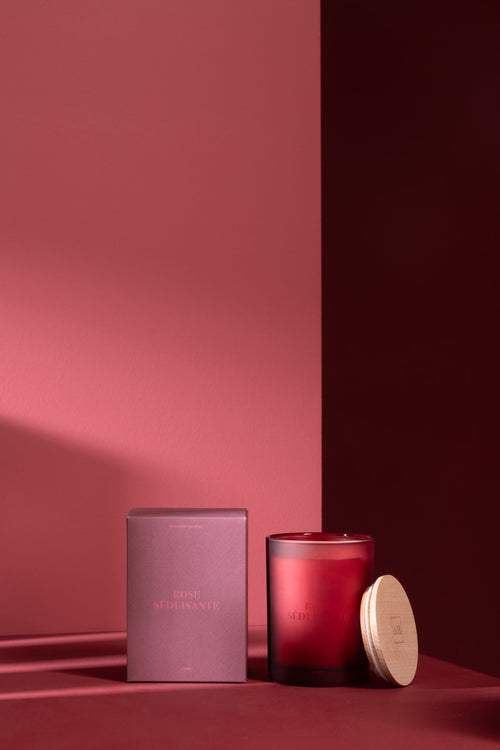 J-Line geurkaars - Rose Seduisante - rood - 38U - vtwonen shop