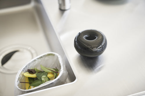 Yamazaki Keramische Luchtverfrisser Houder - Tower - Zwart - vtwonen shop