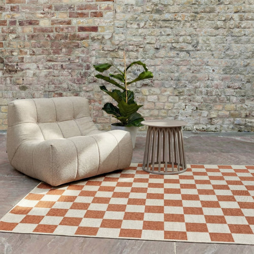 Buitenkleed Level blokken - checkerboard - roest - Interieur05