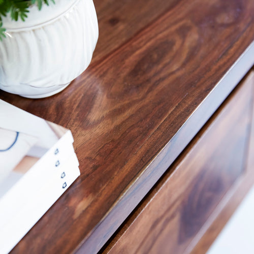 Tikamoon Villa - Bijzettafel voor tegen de wand, van massief palissander - Bruin - vtwonen shop