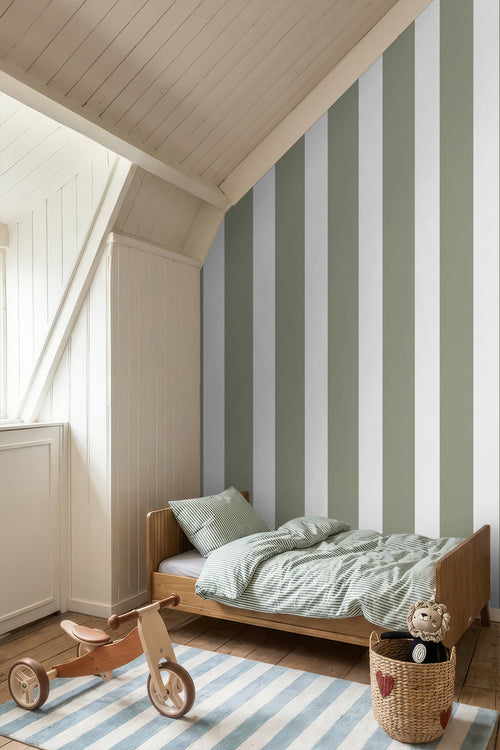 Sanders & Sanders behang strepen olijfgroen en wit - 53 cm x 10.05 m - 640722