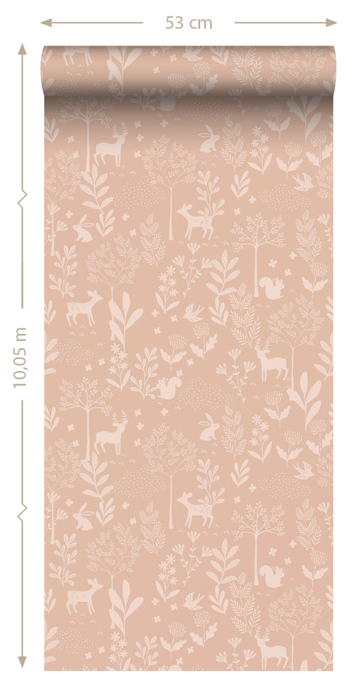 ESTAhome behang bos met bosdieren terracotta roze - 53 cm x 10.05 m - 139758 - vtwonen shop