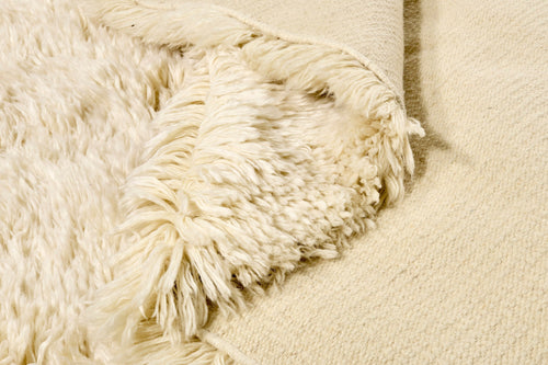 Vloerkleed MOMO Rugs Snow White Plain Ivory 200x300 cm