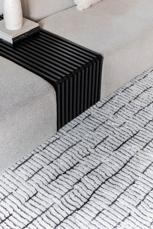 Interieur05 Vloerkleed Rectangle Creme wit/Zwart - 200 x 290 cm - vtwonen shop