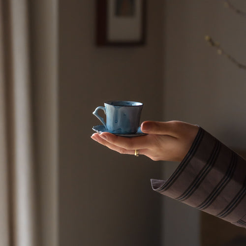 The Table Attic Espresso Kop en Schotel 45 ml Poppy Seed - vtwonen shop