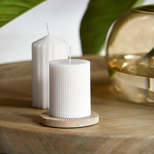 Rivièra Maison Fine Rib Pillar Candle white 7x9 - Paraffine - Wit - vtwonen shop