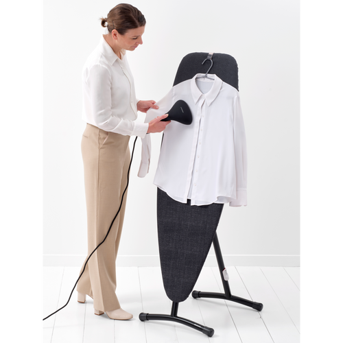 Brabantia Stoombord en strijkplank D, 135x45 cm, hittebestendige parkeerzone - Denim Black