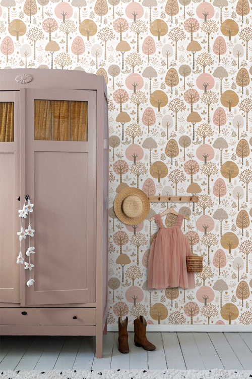 ESTAhome behang bosrijk landschap roze, bruin en wit - 50 x 900 cm - 139799 - vtwonen shop
