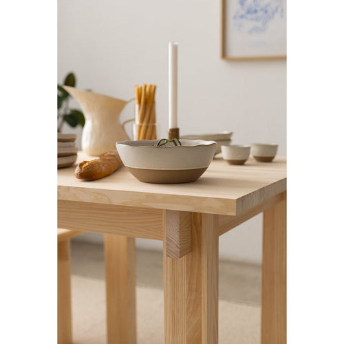 Naan Furniture Eettafel Pals - Natuurlijk ongelakt massief hout - 4 personen - 90 cm - vtwonen shop