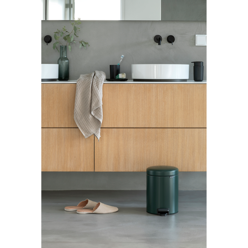 Brabantia NewIcon Pedaalemmer, 5 liter, kunststof binnenemmer - Pine Green