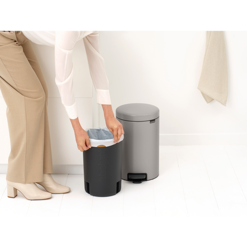 Brabantia NewIcon Pedaalemmer, 12 liter, kunststof binnenemmer - Soft Grey