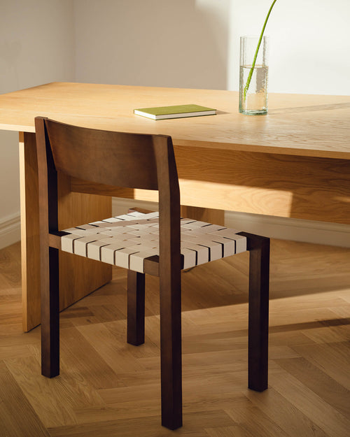 noo.ma Toli Chair - minimalistische eetkamerstoel, massief beukenhout, gevlochten katoenzitting, mat transparant afgewerkt