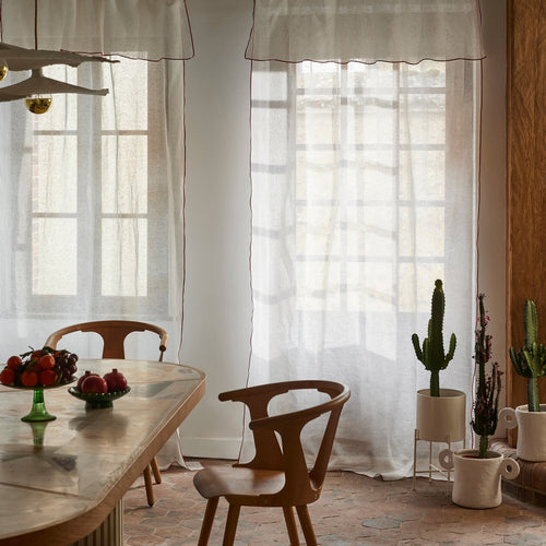 Madura Veiling Shadow witte en oranje hommel 140x350 cm