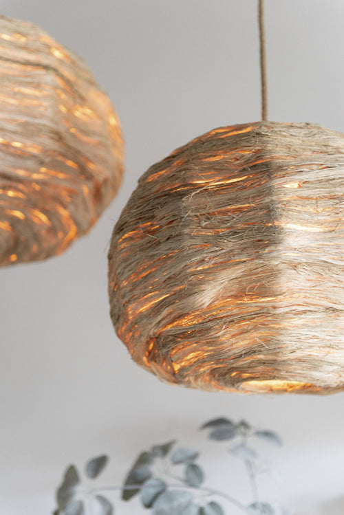 J-Line hanglamp Bol Bananenbladeren - jute - naturel - medium