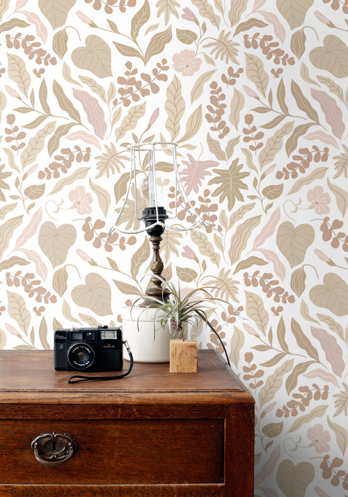 ESTAhome behang bladeren en bloemen beige en roze - 50 x 900 cm - 131047 - vtwonen shop