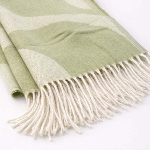 SWIRL - plaid 140x180 cm - golvend motief - Sage Green - groen