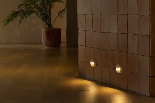 Faro Dune Dune ronde LED-wandlamp voor buiten, mat wit, IP65, kleurtemperatuur 2200-4000K