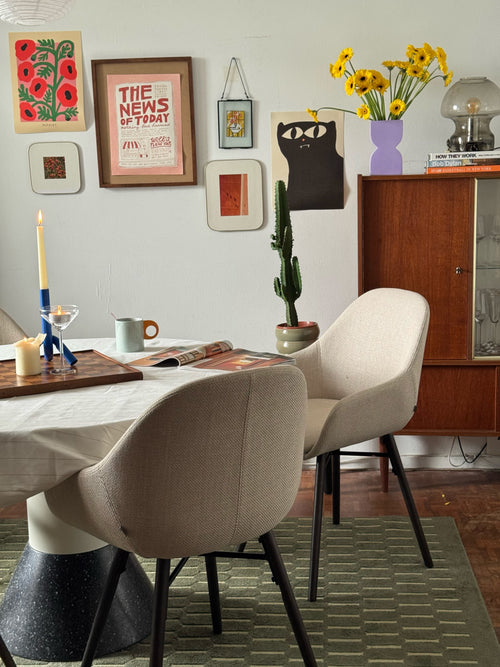 Nolon Nena-Mae Eetkamerstoel Beige - Armleuning - Walnoot - vtwonen shop