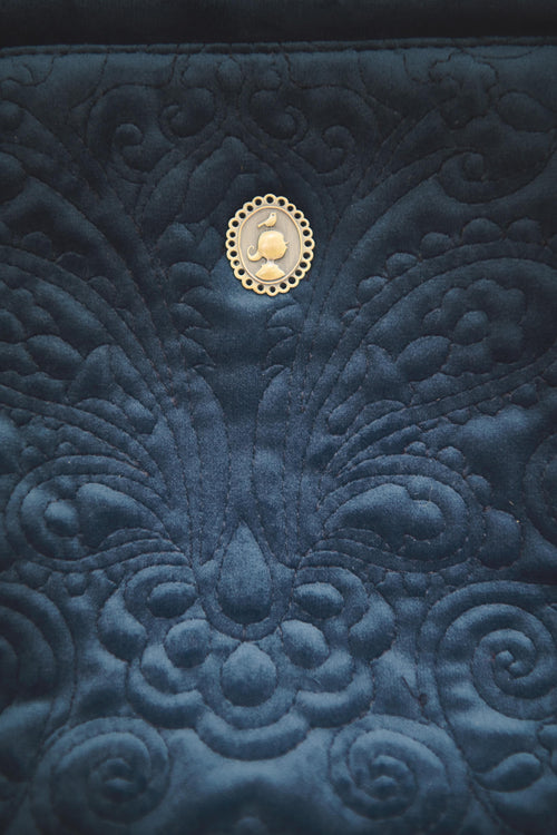 Pip Studio - Cooper Make up tasje - Velvet Quiltey Days - Blauw - 13.8 x 20.7 x 30 cm