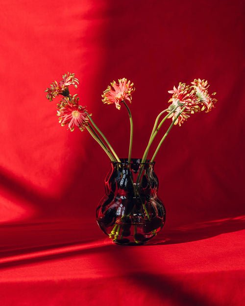 noo.ma Dam Vase handgeblazen glas - zwart met witte stippen