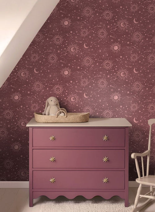 ESTAhome behang sterrenhemel bordeaux rood - 50 x 900 cm - 132083