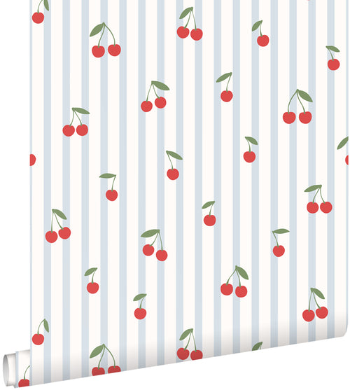 ESTAhome behang kersen blauw en rood - 50 x 900 cm - 131655 - vtwonen shop